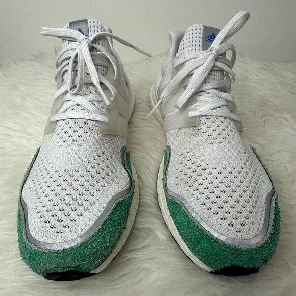 Adidas Men’s Ultra Boost 1.0 Running Shoes Size 9.5 - Picture 2 of 15